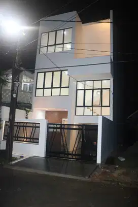 Dijual Cepat Rumah siap huni di Bukit Nusa Indah Ciputat