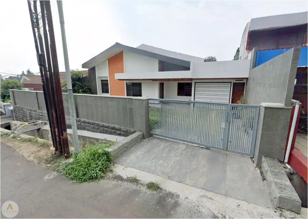 Rumah Luas Siap Huni Strategis di Setrasari Bandung Dekat Tol Pasteur