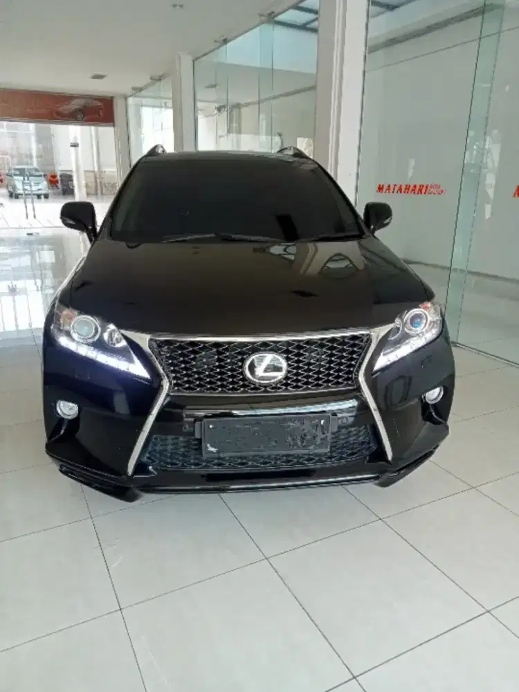Dijual lexus RX 270 A/T
