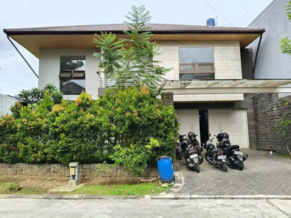 DIJUAL RUMAH LUX MINIMALIS DI KAWASAN STRATEGIS PERUMAHAN PASTEUR