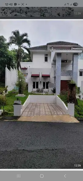 Dijual Rumah Mewah Cantik Cluster Favorite di Sentul