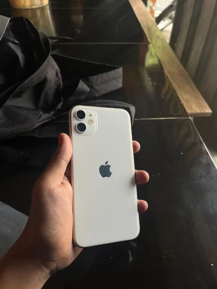 IPHONE 11 128 GB INTER