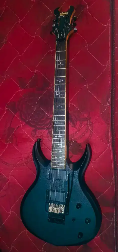 Gitar Listrik Schecter Diamond Series
