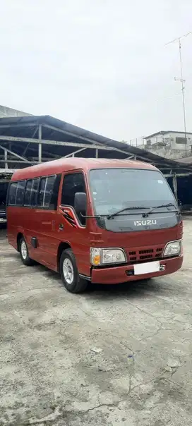 Isuzu ELF long 18 seat Tahun 2010