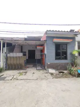 Dijual Rumah Tingkat di Bulevar Hijau Kota Bekasi