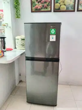 Dijual Kulkas Sharp SJ-236MN-HS