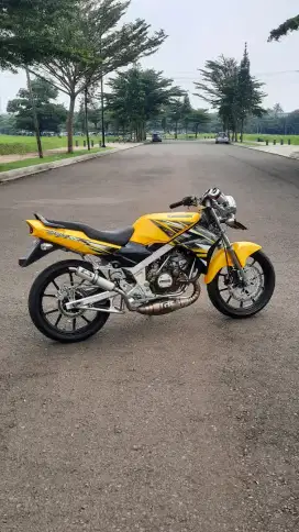 Ninja r 2015 convert ss kuning