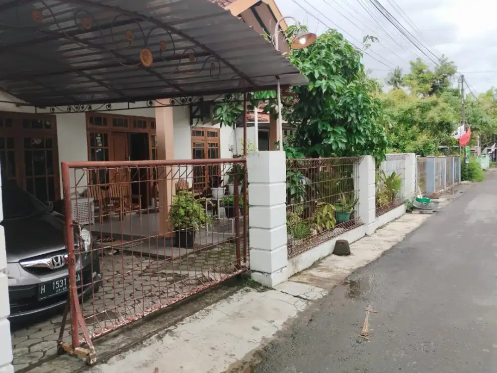 Di jual / dikontrakan rumah di wates kota