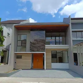 Rumah Mewah Siap Huni Di Singgasana Pradana Kota Bandung