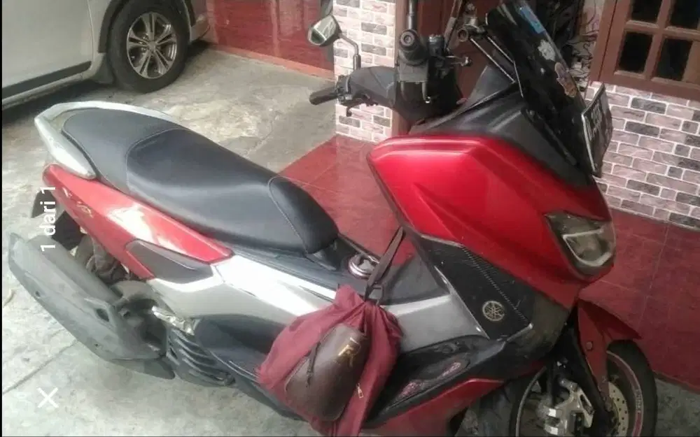 Yamaha nmax merah non ABS 2016