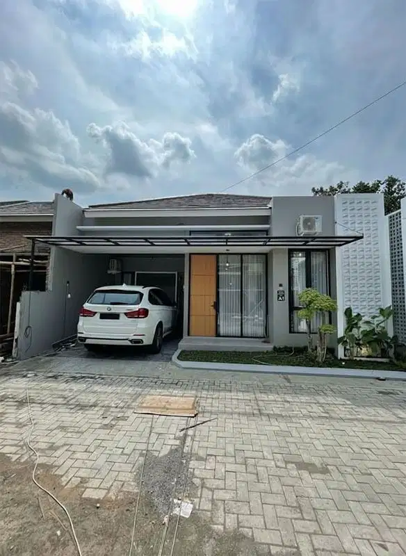 Rumah Mewah Eksklusif Lokasi Strategis Dekat pemkab Sleman