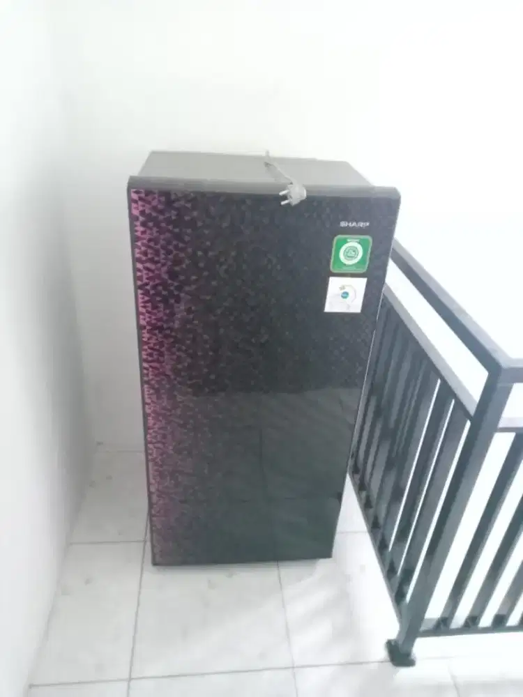 Jual kulkas dan mesin cuci
