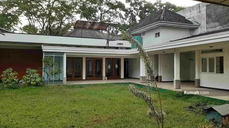 Jual Rumah Heritage Gol.C di Dago Dekat RSBorromeous.