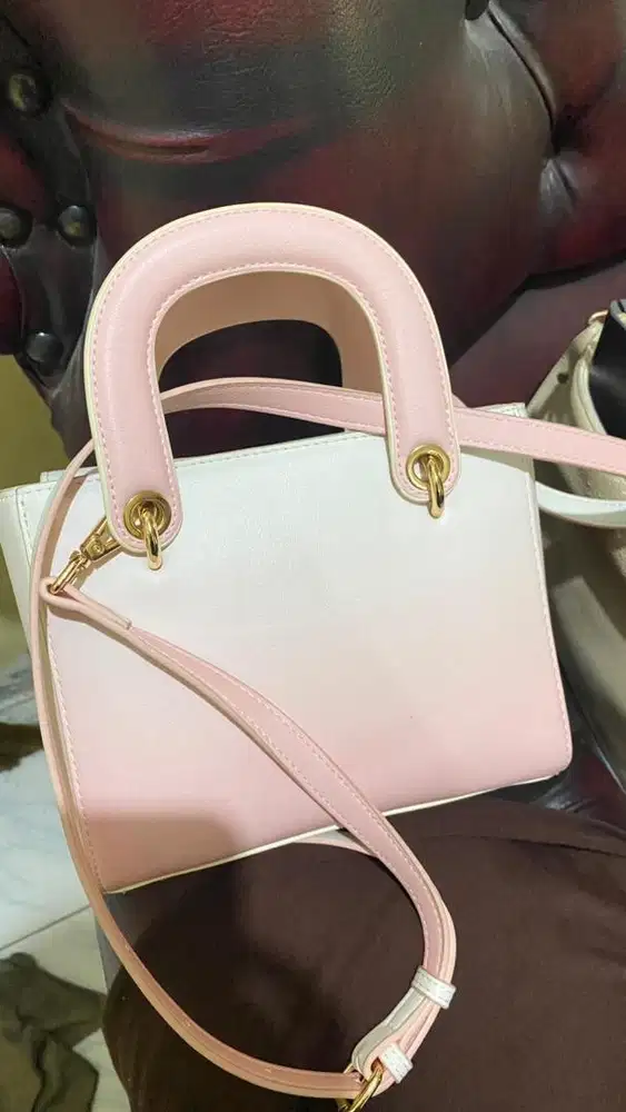 Tas mosdoom warna pink