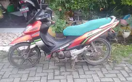JUAL CEPAT - KAWASAKI ZX130 Orange Sport 2006