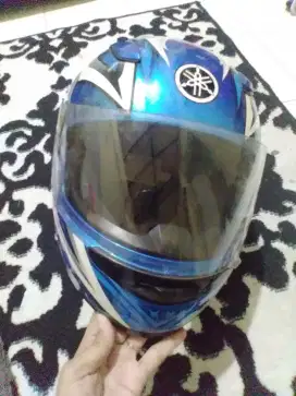 Helm Yamaha ori