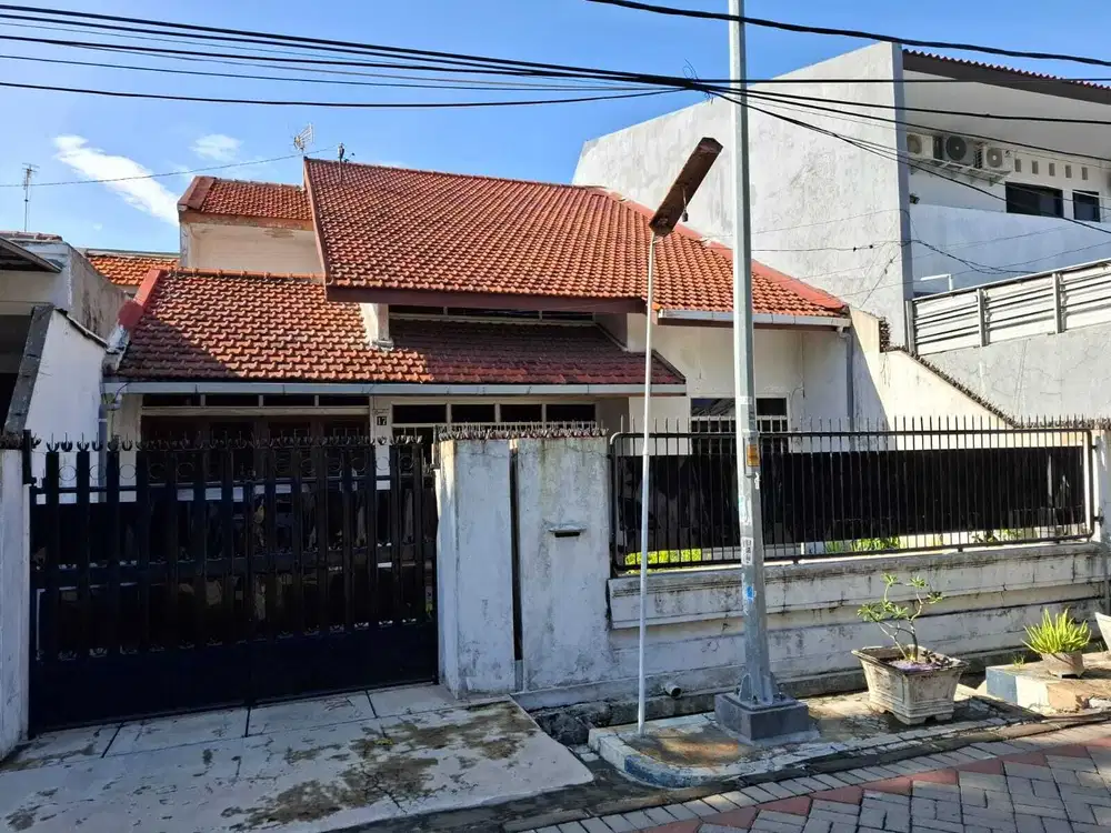 DIJUAL RUMAH  TENGGILIS MEJOYO SELATAN SURABAYA