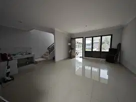 Termurah! Rumah lux cluster favorit podomoro park bandung