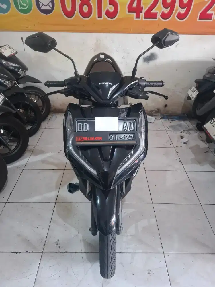 Honda Vario 125cc 2021 hitam pemakaian 2022