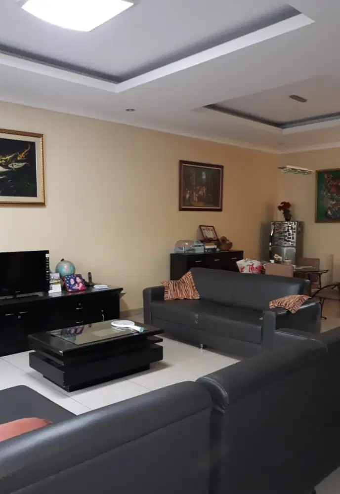 Termurah! Rumah lux batununggal indah bandung tengah