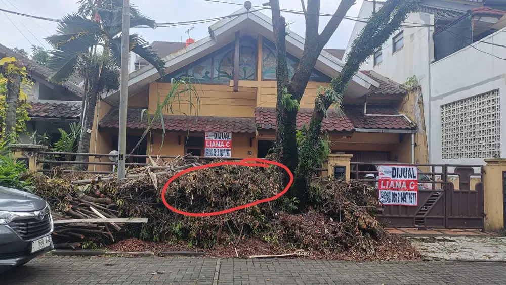 Dijual Rumah Lingkungan Aman dan Nyaman di Batununggal