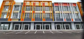 Dijual ruko 3 lantai di Summarecon dekat Stasiun Kereta Cepat, Mall