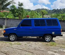 Toyota Kijang 1992 Bensin