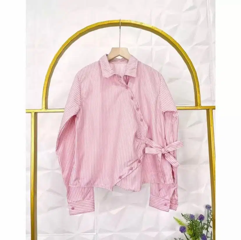 Baju atasan wanita