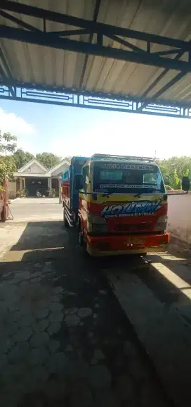 Canter 125 PS dump