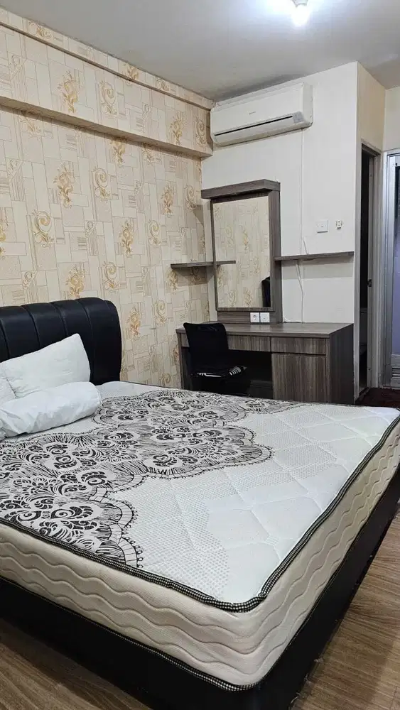 Ready di sewakan afartement tipe studio full furnished green bay