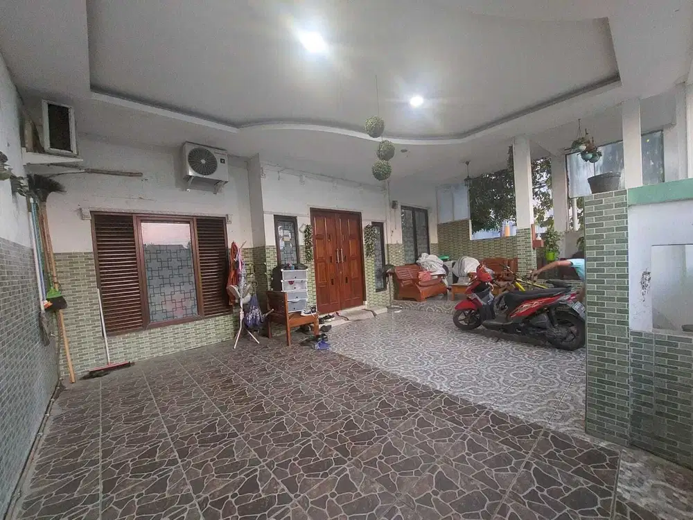 Rumah 1.5 lantai Simprug di Poris, siap huni, bisa KPR