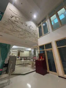Rumah Mewah Terawat Pusat Surabaya Barat DARMO BARU