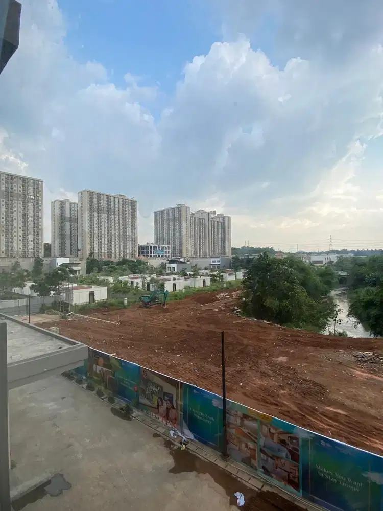 Studio Ekky Apartemen Podomoro Golf View
