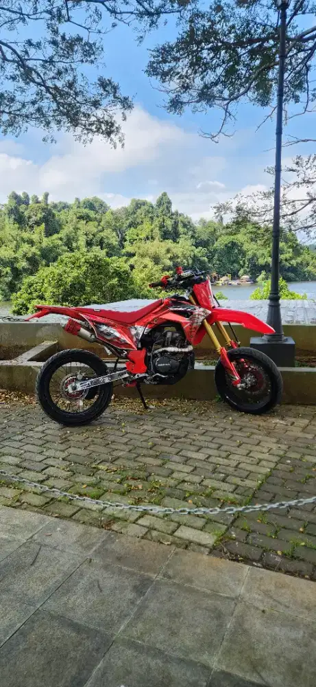 Body ori CRF 150l