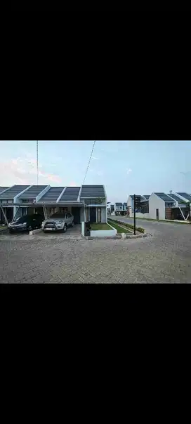 JUAL URGENT OPER KREDIT TAMAN SUKODONO REGENCY Hook pojok Langka
