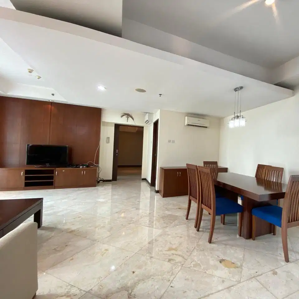 Disewakan Apartment Bellagio Residence 3 BR (Size Besar)