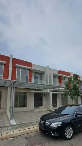 Rumah Pantai Indah Kapuk 2 type 6x12.5 termurah cluster danau