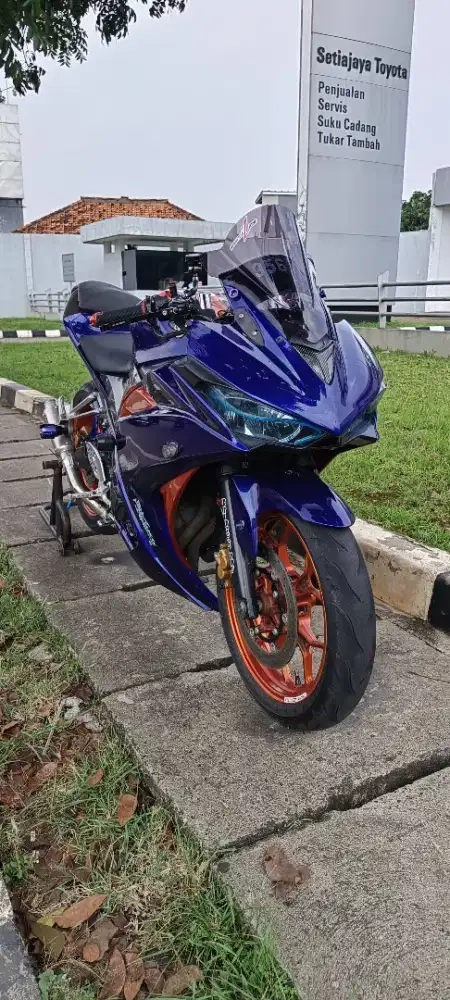 Yamaha R25 2014