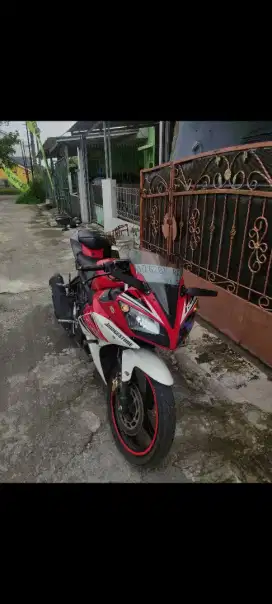 Dijual R15V2 tahun 2015