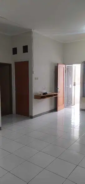 Dijual Cepat Rumah Di Taman Kopo Ketapang