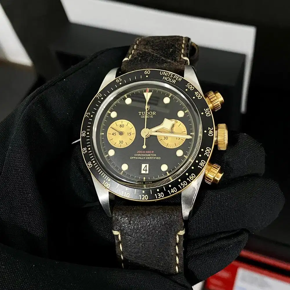 Tudor black bay chrono black dial fullset