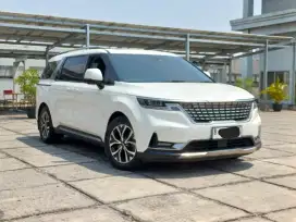 KM.30rb KIA Carnival 2.2 Premier Diesel At 2022