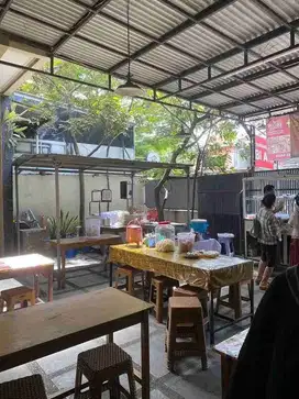 Rumah Usaha di Mainroad Mekar Wangi
