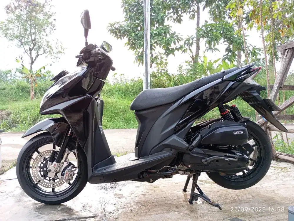 Honda Vario 125 kzr ISS 2014