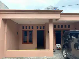 Di Kontrakan Rumah Strategis Utan Kayu Jakarta Timur (TAHUNAN)
