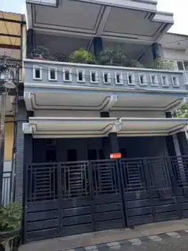11. DIJUAL RUMAH GUNUNGSARI INDAH WIYUNG SURABAYA