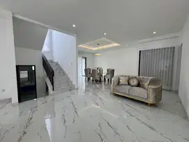 RUMAH MEWAH HOEK BRAND NEW CLUSTER COLLINARE - BSD CITY