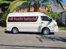 Toyota HIACE 3.0 COMMUTER M/T 2024 FULL AUDIO