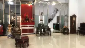 Dijual Rumah Cantik Jl. Talaud, Medan Kota