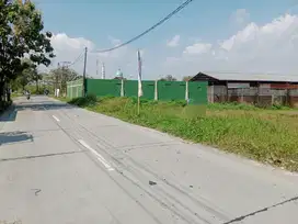 Tanah Pekarangan 2016m² Cocok Untuk Gudang Karanganyar